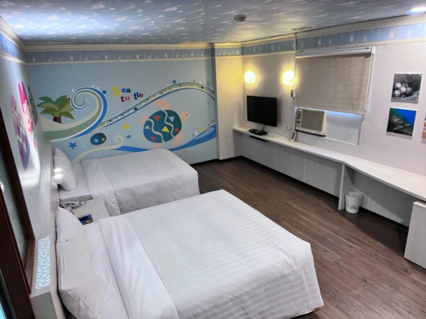 Tapeng Bay Holiday Hotel Donggang Buitenkant foto